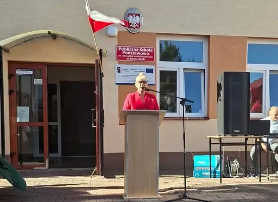 Uroczyste rozpoczęcie roku szkolnego 2026/2027 w Iwaniskach