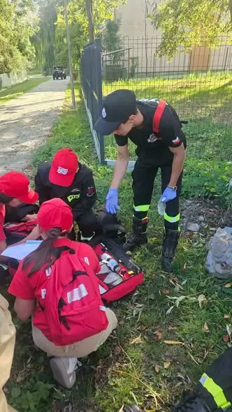 Młodzi strażacy rywalizowali w grze terenowej „Strażacy w akcji!”