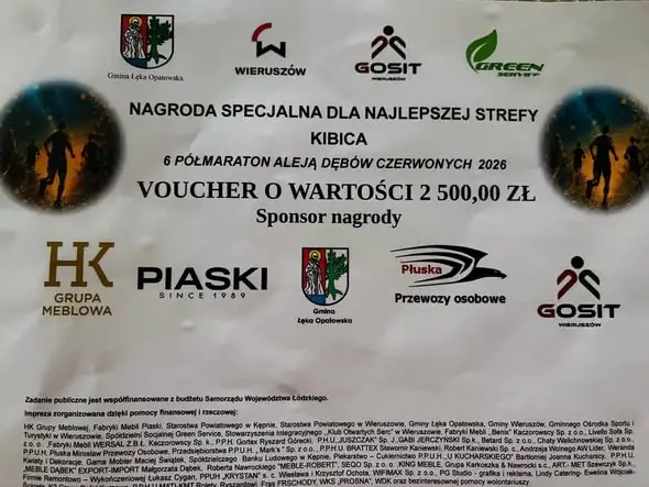 Strefa Kibica „Mikołaje” z 2. miejscem podczas 6. Półmaratonu Aleją Dębów Czerwonych