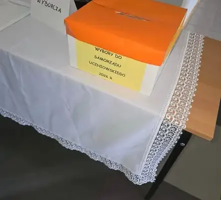 Wybory do Samorządu Uczniowskiego w ZSO Zarów – uczniowie zagłosowali