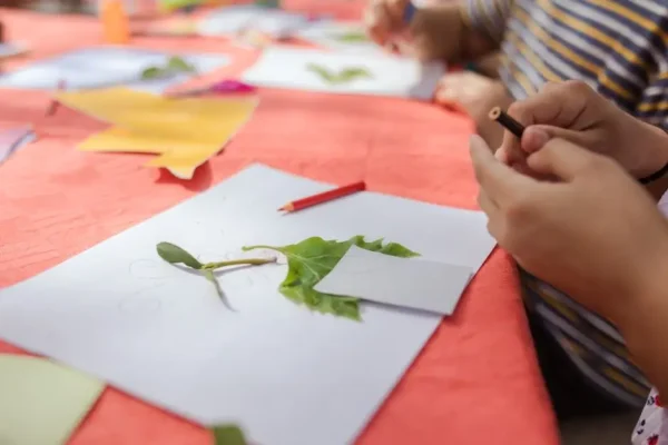 Popołudniowe Warsztaty Kreatywne w Iwaniskach wracają po wakacjach