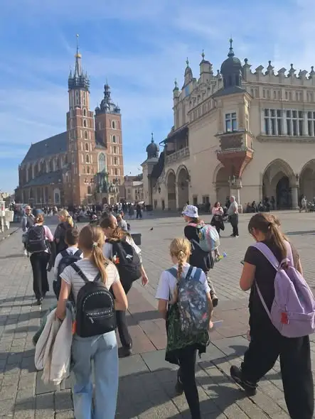 Gra miejska „Droga Królewska” – uczniowie odkrywali Kraków