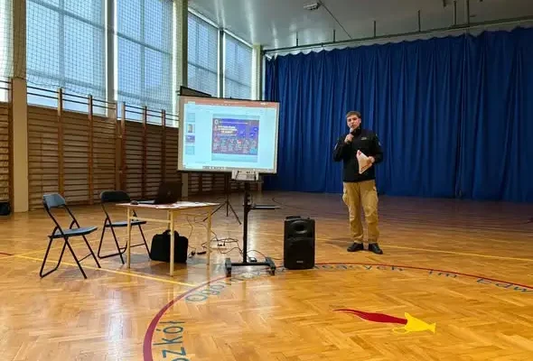 Ożarów: Krajowy Trening Rodzinny – Akademia OLiOC. Strażacy i urzędnicy uczyli bezpieczeństwa